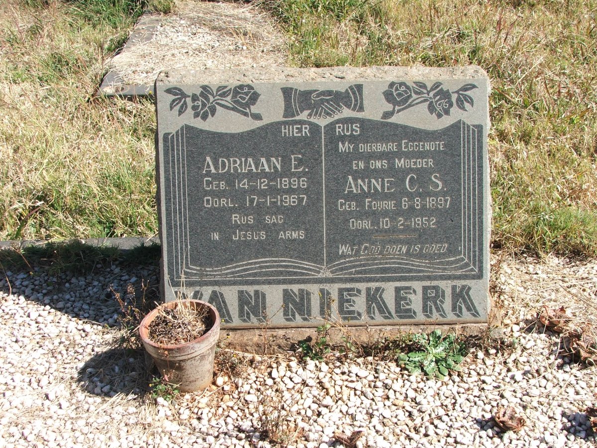 NIEKERK Adriaan E., van 1896-1967 &amp; Anne C.S. FOURIE 1897-1952