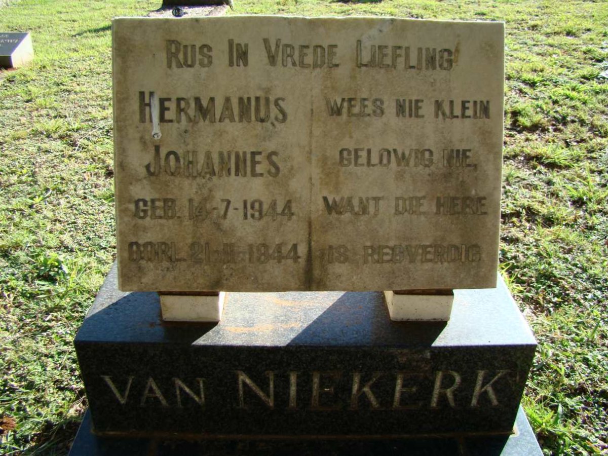 NIEKERK Hermanus Johannes, van 1944-1944