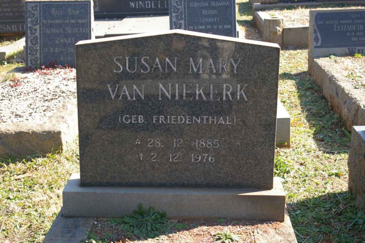 NIEKERK Susan Mary, van nee FRIEDENTHAL 1885-1976 :: LINDEN Olga Rosalia, van der 1825-1986