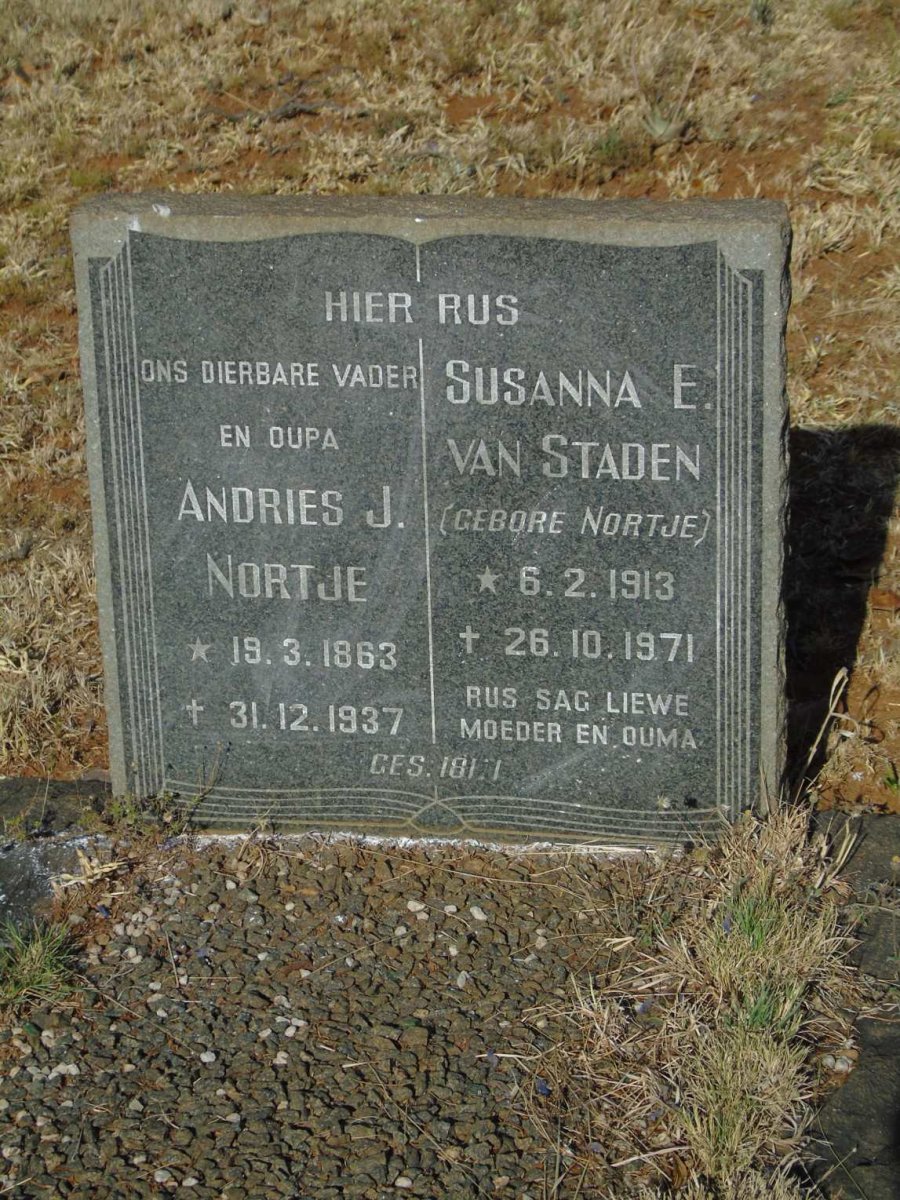 NORTJE Andries J. 1863-1937 :: VAN STADEN Susanna E. nee NORTJE 1913-1971