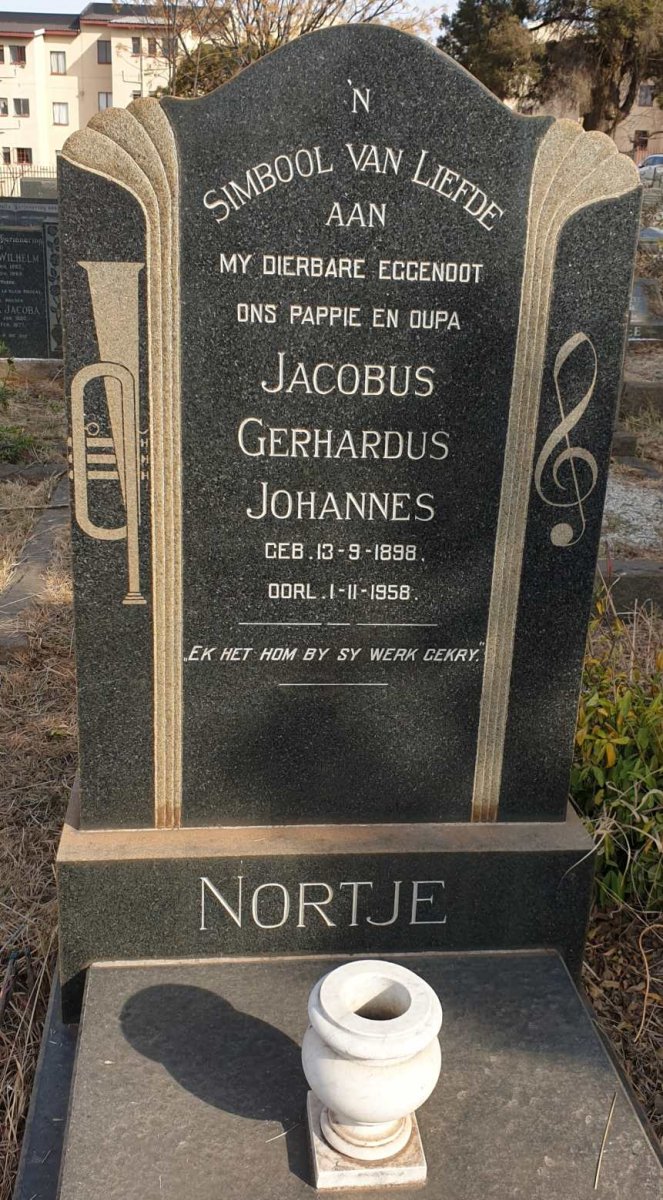 NORTJE Jacobus Gerhardus Johannes 1898-1958 & Tienie 1908-1976 _1
