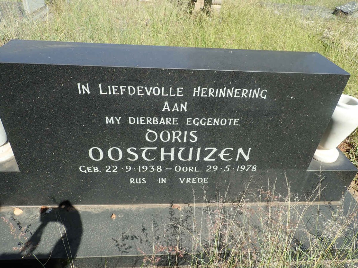 OOSTHUIZEN Doris 1938-1978