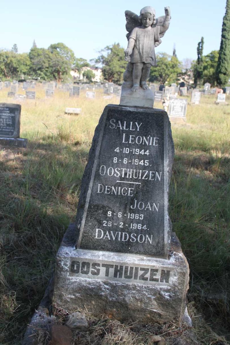 OOSTHUIZEN Sally Leonie 1944-1945 :: DAVIDSON Denice Joan 1963-1964