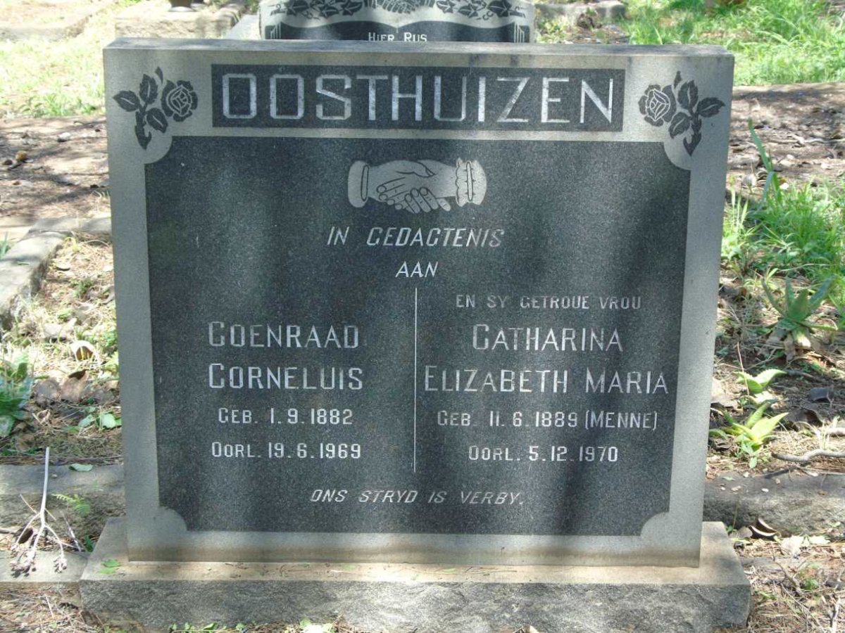 OOSTHUIZEN Coenraad Corneluis 1882-1969 & Catharina Elizabeth Maria MENNE 1889-1970