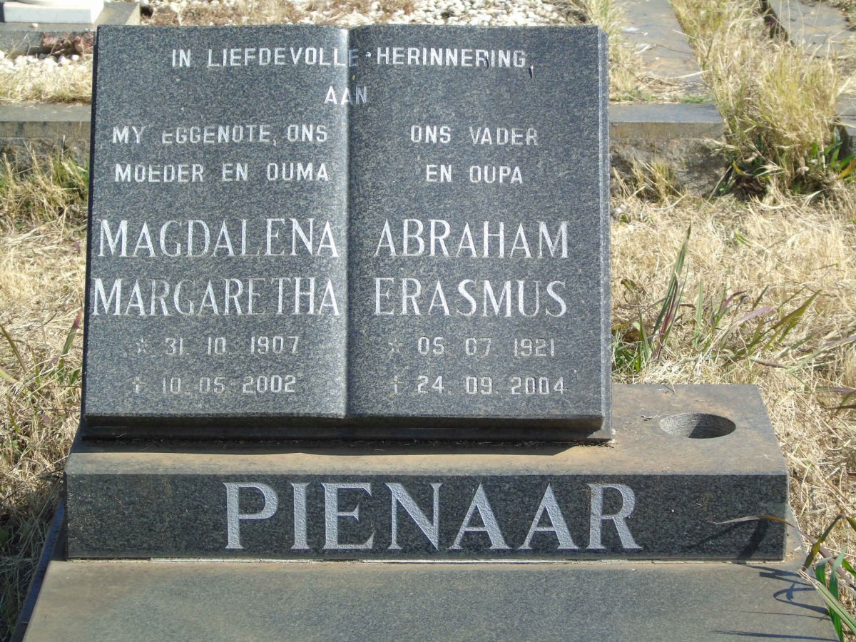 PIENAAR Abraham Erasmus 1921-2004 &amp; Magdalena Margaretha 1907-2002