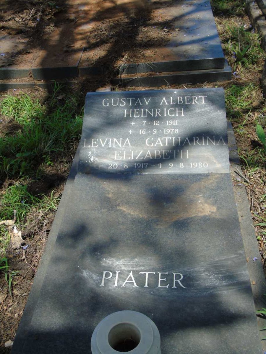 PIATER Gustav Albert Heinrich 1911-1978 & Levina Catharina Elizabeth 1917-1980