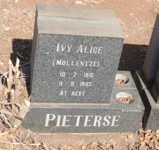 PIETERSE Ivy Alice nee MOLLENTZE 1910-1983