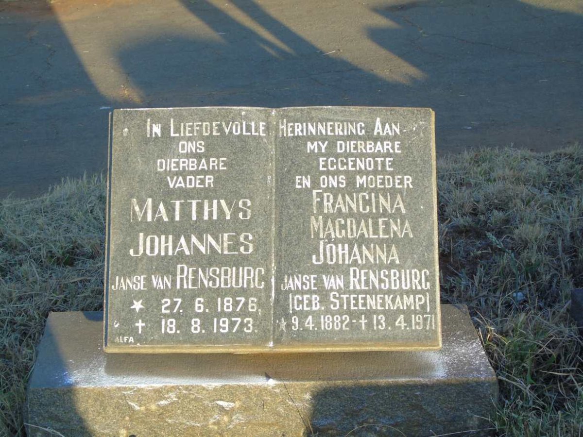 RENSBURG Matthys Johannes, Janse van 1876-1973 & Francina Magdalena Johanna STEENEKAMP 1882-1971