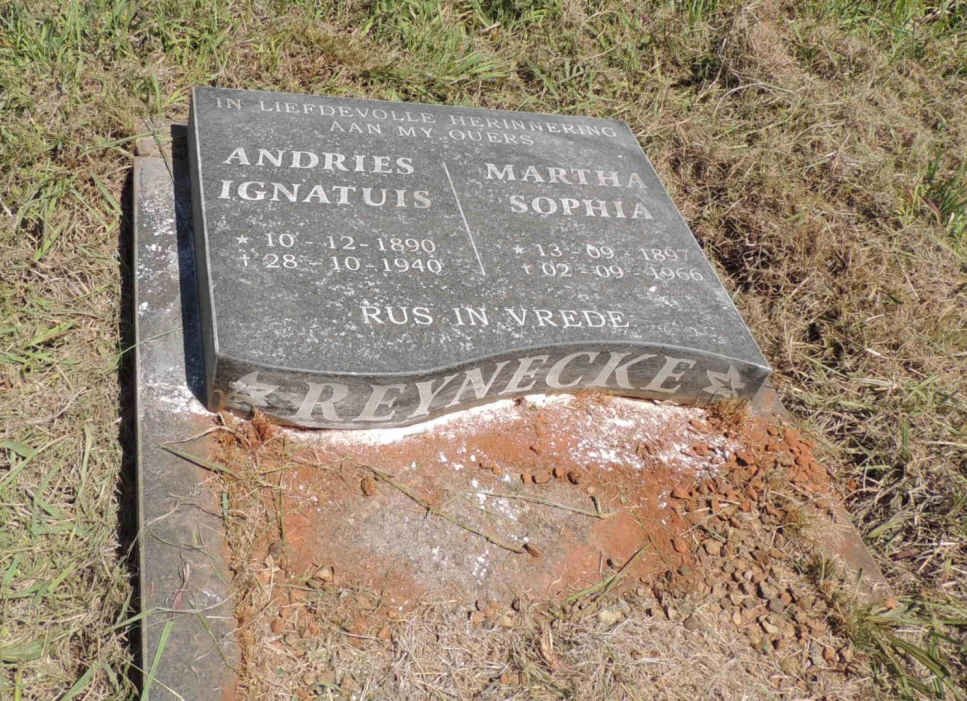 REYNECKE Andries Ignatuis 1890-1940 &amp; Martha Sophia 1897-1966