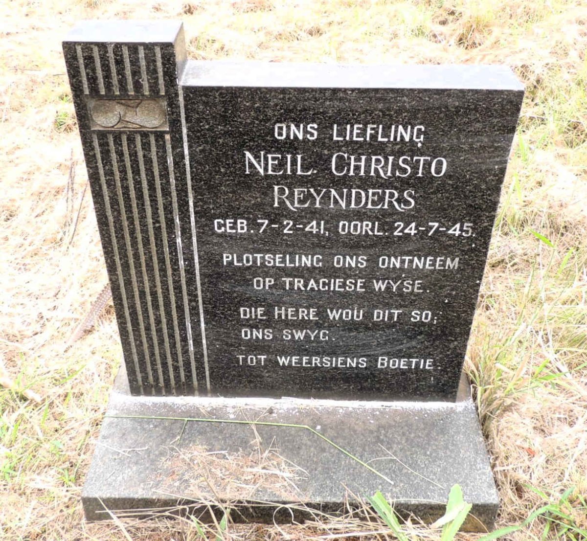 REYNDERS Neil Christo 1941-1945