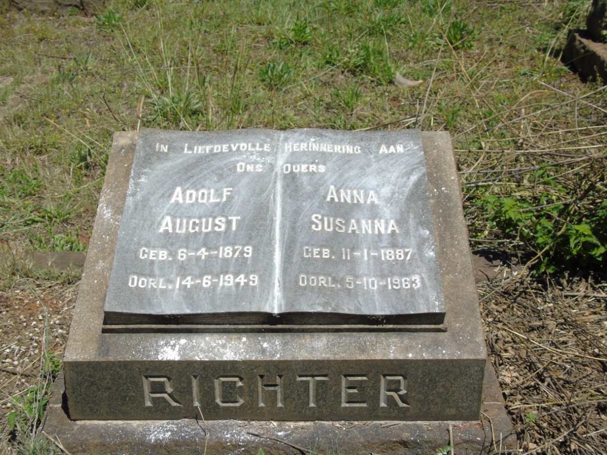 RICHTER Adolf August 1879-1949 & Anna Susanna 1887-1963