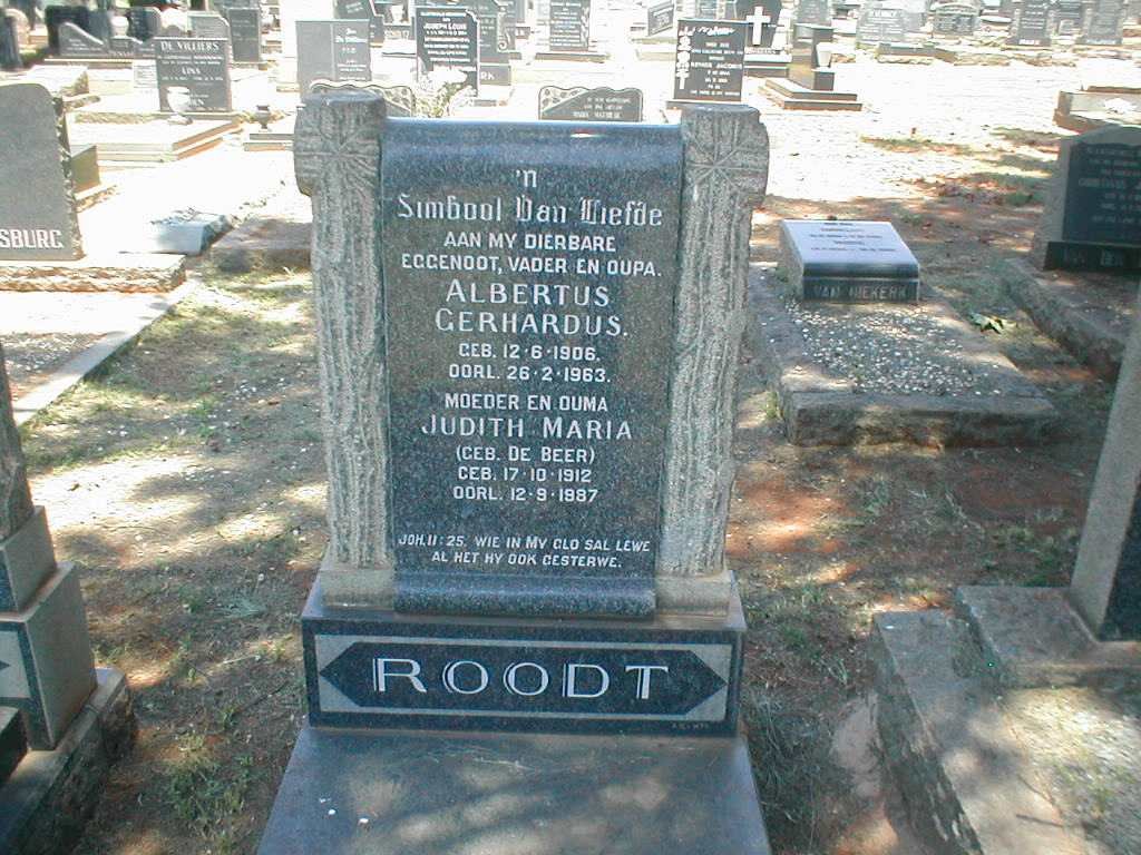 ROODT Albertus Gerhardus 1906-1963 &amp; Judith Maria DE BEER 1912-1987