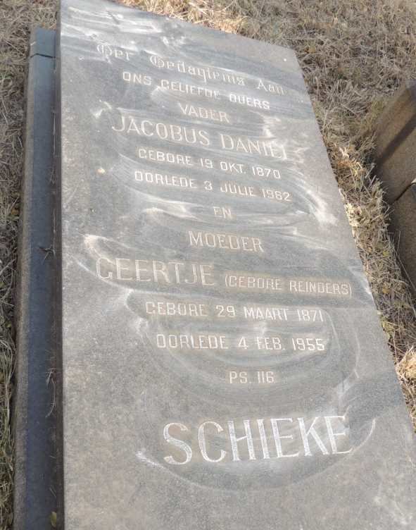 SCHIEKE Jacobus Daniel 1870-1962 & Geertje REINDERS 1871-1955