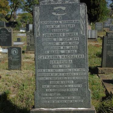 SCHALKWYK Johannes Daniel, van 1877-1947 & Catharina Magdalena Gertruida SMIT 1877-1967