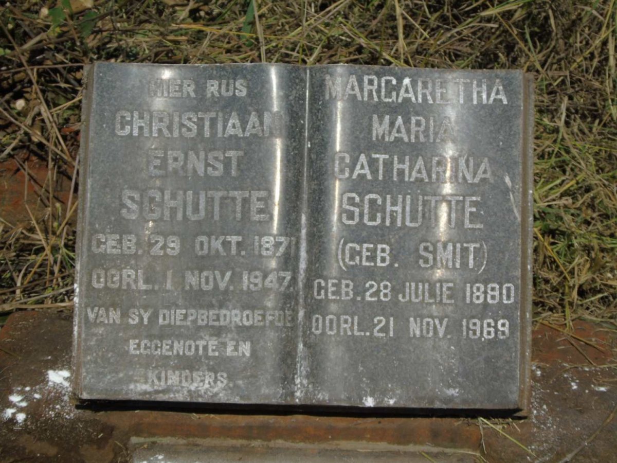 SCHUTTE Christiaan Ernst 1871-1947 & Margaretha Maria Catharina SMIT 1880-1969