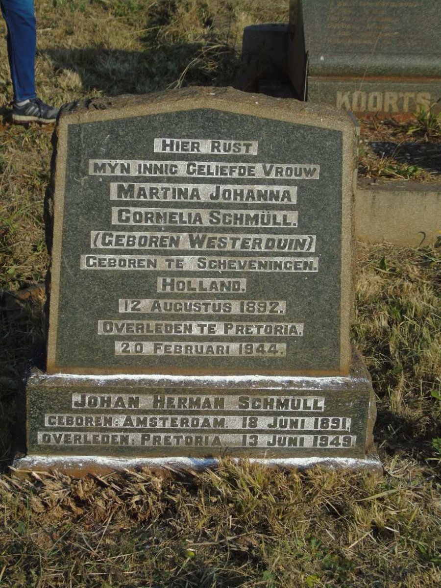 SCHMULL Johan Herman 1891-1949 & Martina Johanna Cornelia WESTERDUIN 1892-1944