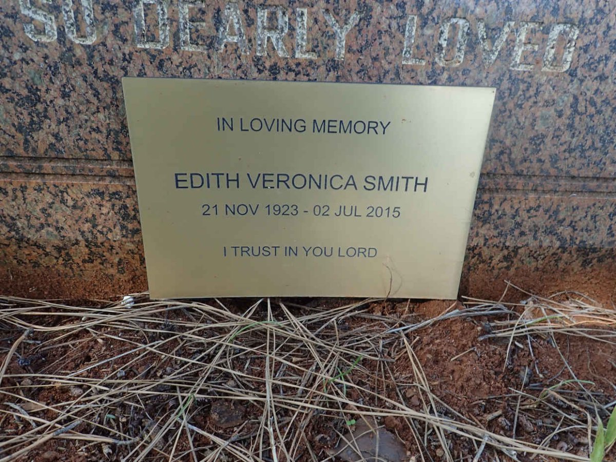 SMITH George 1917-1985 & Edith Veronica 1923-2015 _2