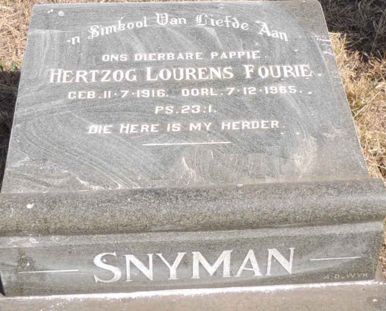 SNYMAN Hertzog Lourens Fourie 1916-1965