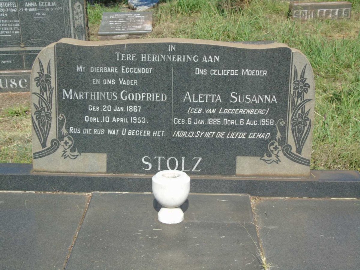 STOLZ Marthinus Godfried 1867-1953 & Aletta Susanna VAN LOGGERENBERG 1885-1958