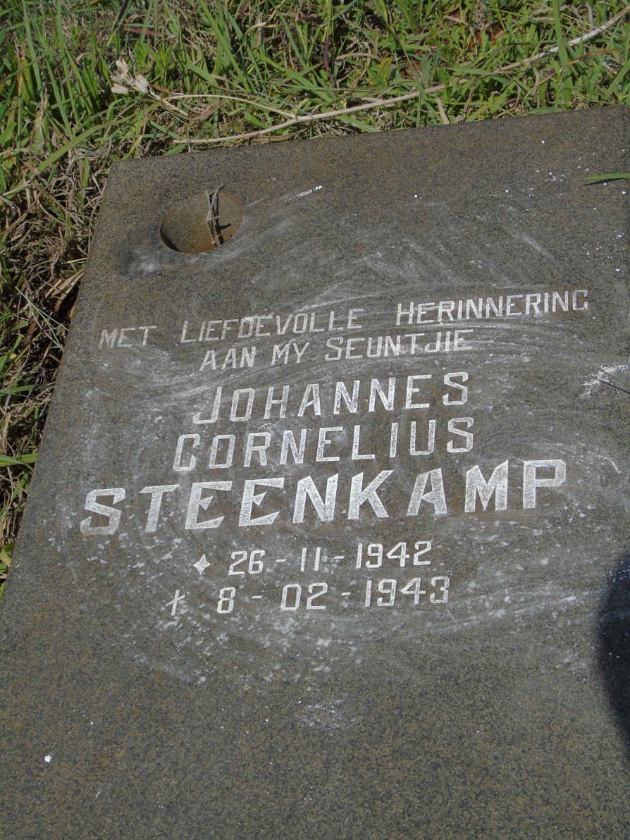 STEENKAMP Johannes Cornelius 1942-1943