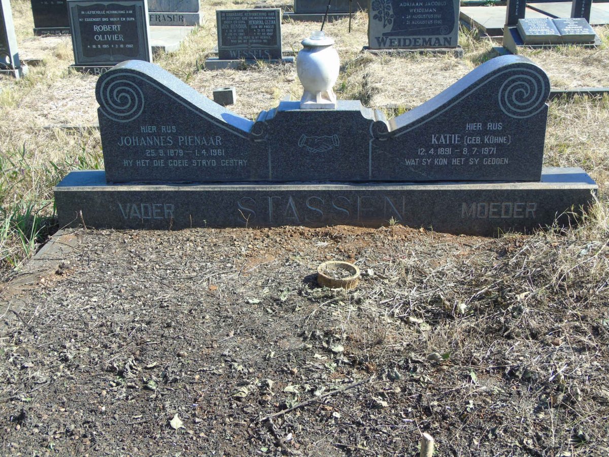 STASSEN Johannes Pienaar 1879-1961 &amp; Katie KUHNE 1891-1971