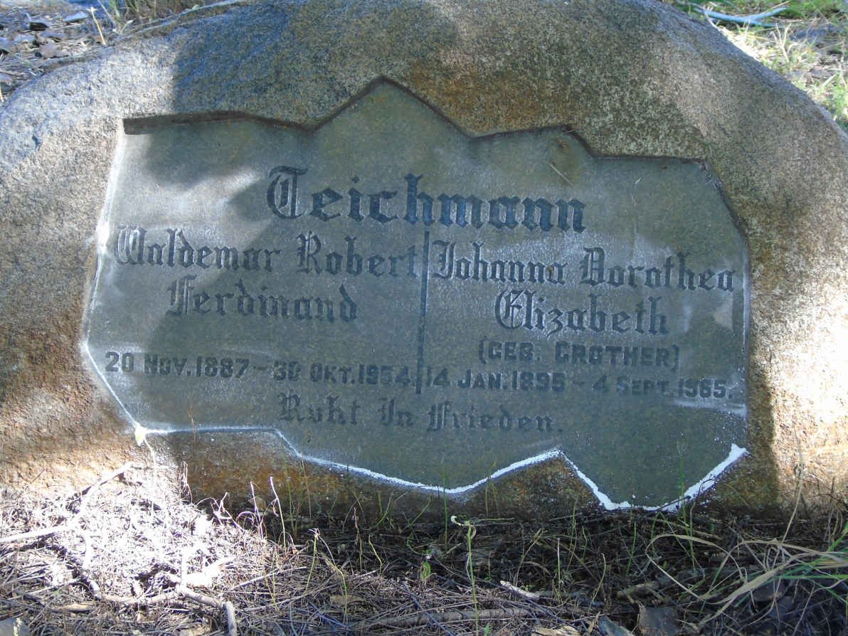 TEICHMANN Waldemar Robert Ferdinand 1887-1954 &amp; Johanna Dorothea Elizabeth GROTHER 1895-1965