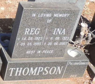 THOMPSON Reg 1923-1995 & Ina 1923-2007