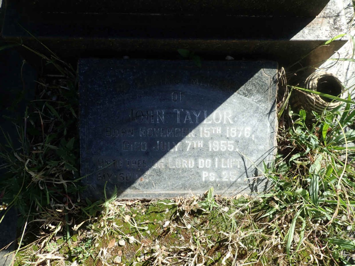 TAYLOR John 1876-1955 & Bessie 1879-1936 :: TAYLOR Lawrie 1923-1941 _1