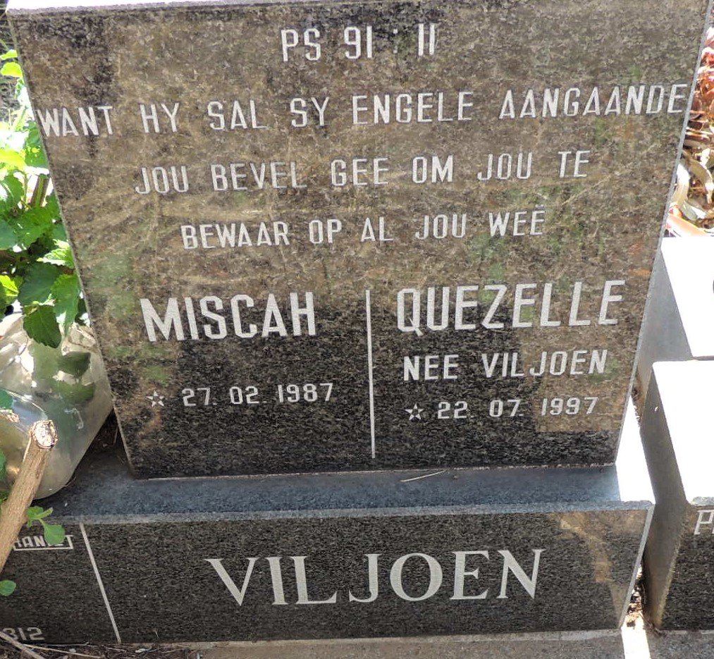 VILJOEN Miscah 1987-  & Quezelle VILJOEN 1997- 