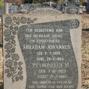 VISAGIE Abraham Johannes 1888-1956 & Petronella M. 1903-1983