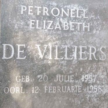 VILLIERS Petronella Elizabeth, de 1957-1958