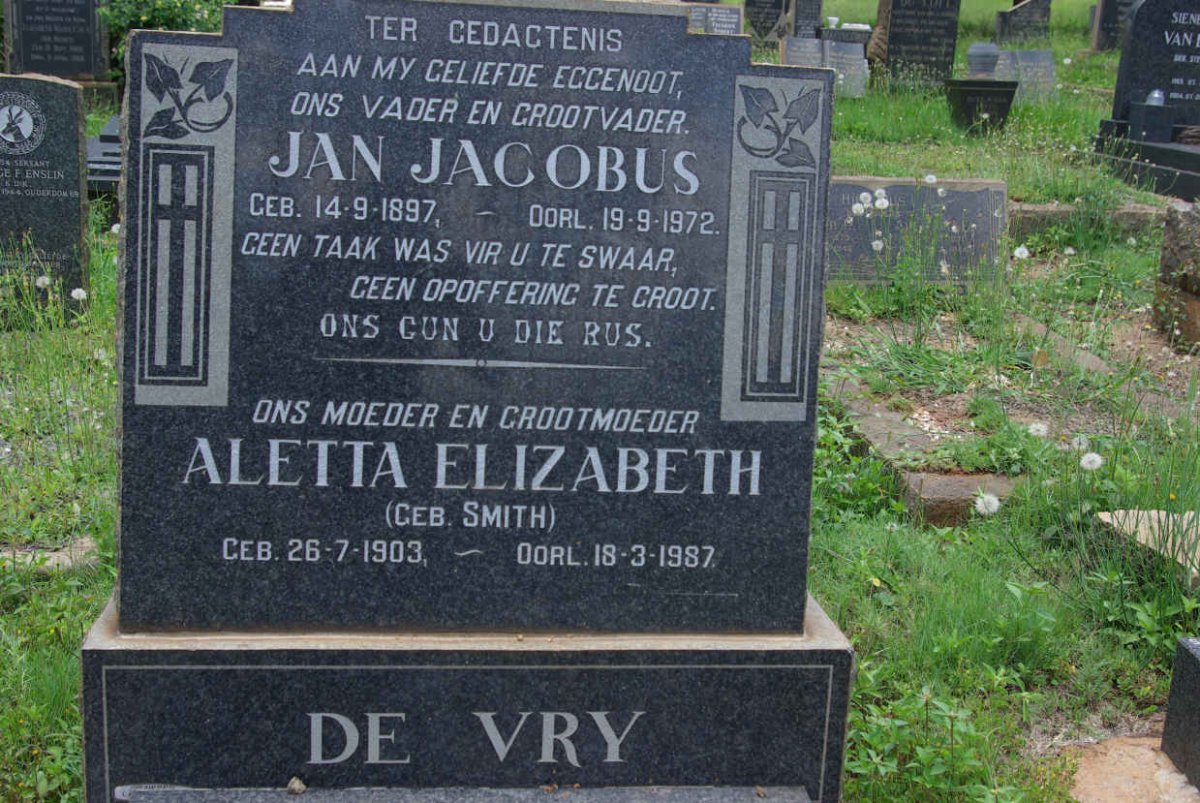 VRY Jan Jacobus, de 1897-1972 &amp; Aletta Elizabeth SMITH 1903-1987