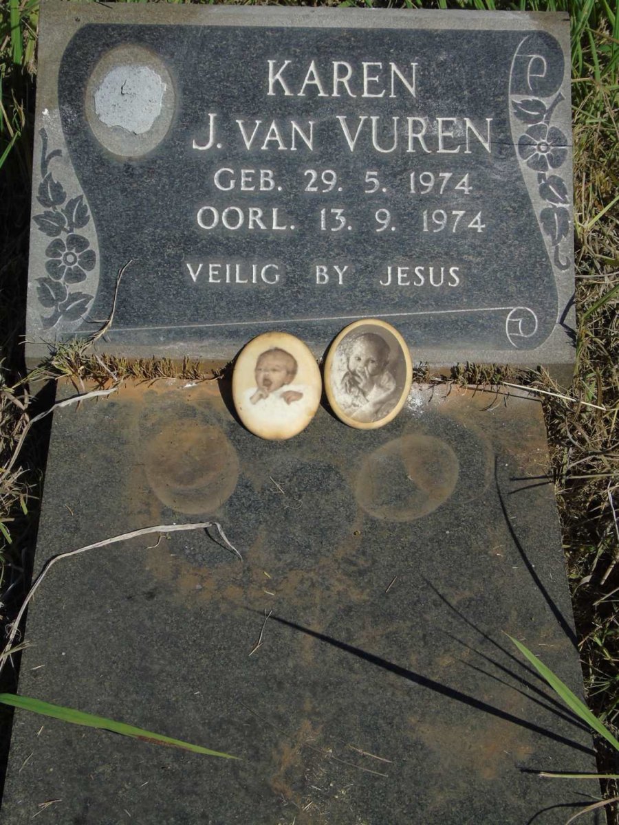 VUREN Karen, J. van 1974-1974