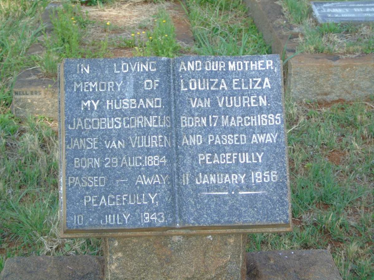 VUUREN Jacobus Cornelis, Janse van 1884-1943 & Louiza Eliza 1885-1956