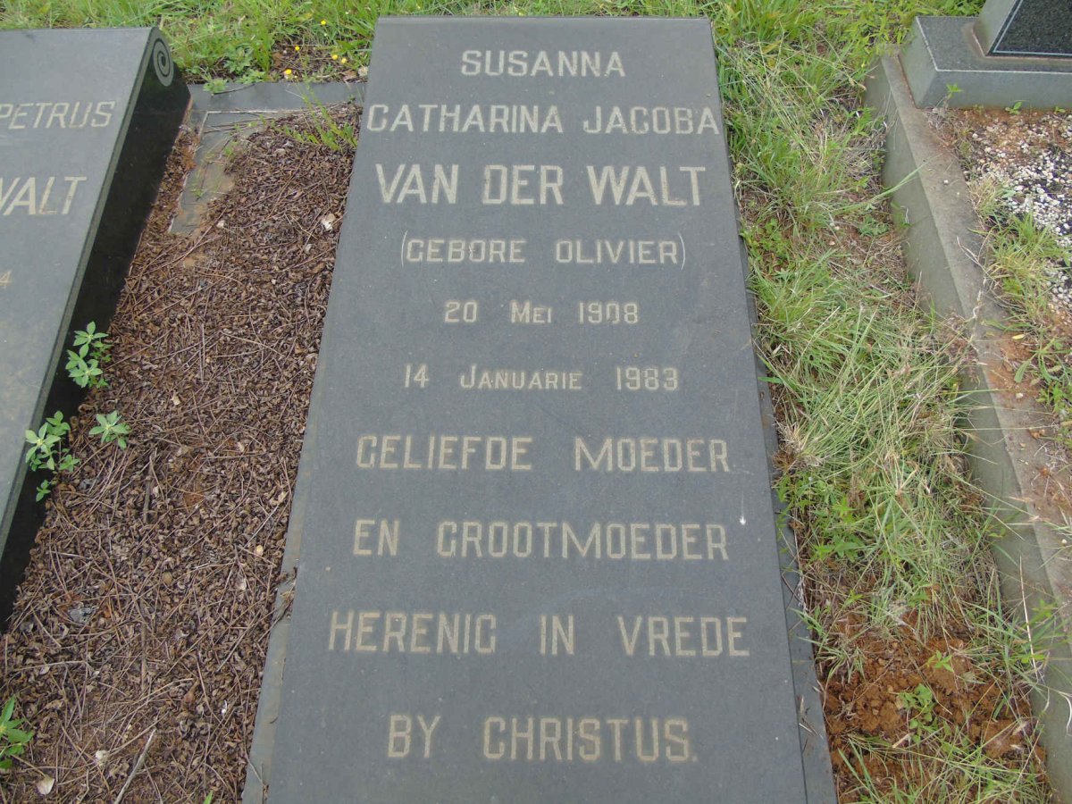 WALT Johannes Petrus, van der 1904-1979 &amp; Susanna Catharina Jacoba OLIVIER 1908-1983 _3