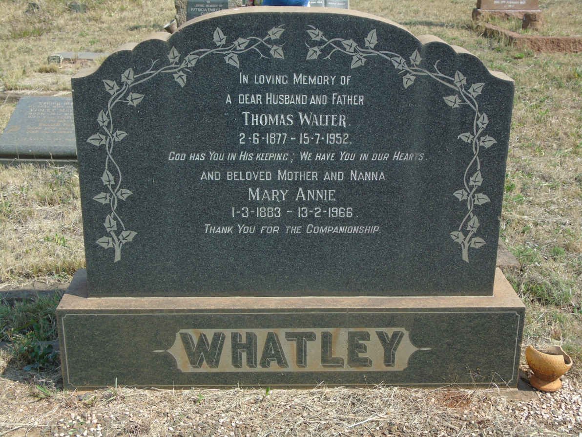 WHATLEY Thomas Walter 1877-1952 &amp; Mary Annie 1883-1966