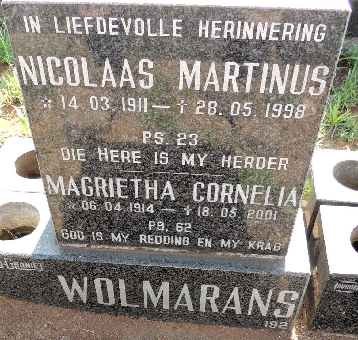 WOLMARANS Nicolaas Martinus 1911-1998 & Magrietha Cornelia 1914-2001