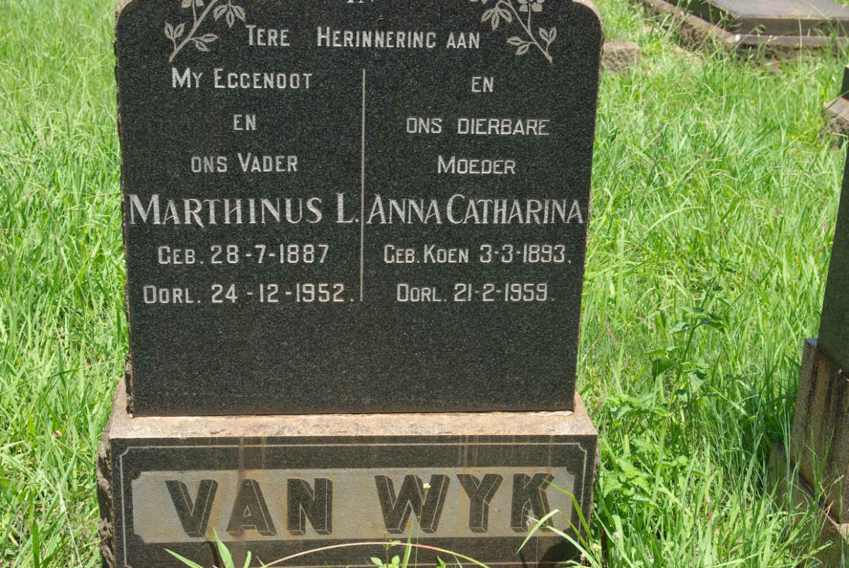 WYK Marthinus L., van 1887-1952 &amp; Anna Catharina KOEN 1893-1959