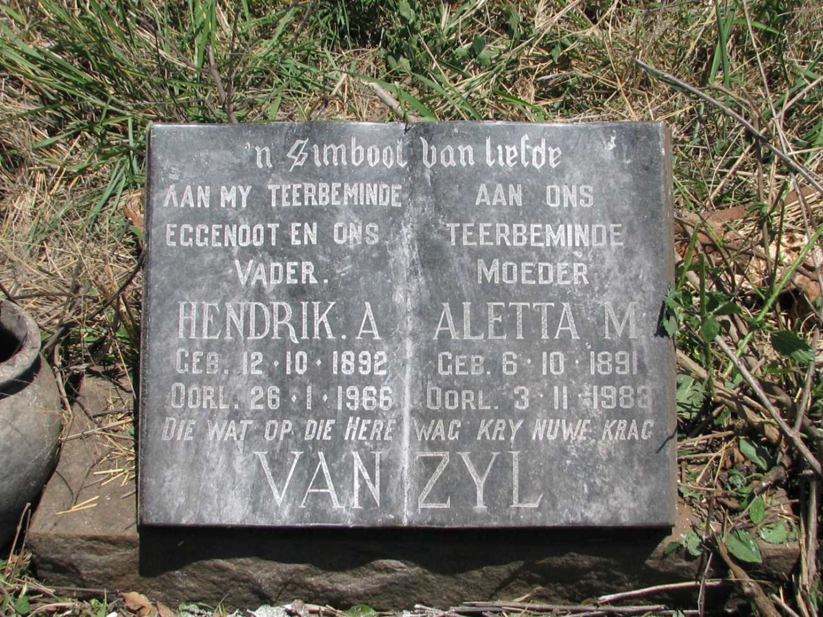 ZYL Hendrik A., van 1892-1966 &amp; Aletta M. 1891-1983 _2