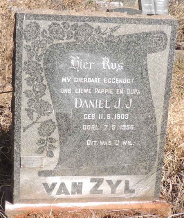 ZYL Daniel J.J., van 1903-1956 & Johanna C.A. 1912-2000_1