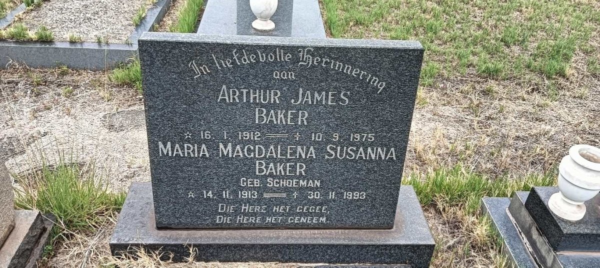 BAKER Arthur James 1912-1975 & Maria Magdalena Susanna SCHOEMAN 1913-1993