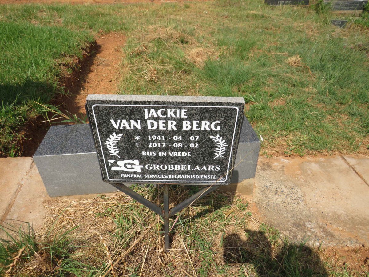 BERG Jackie, van der 1941-2017