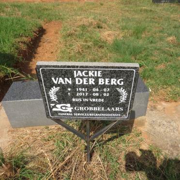 BERG Jackie, van der 1941-2017