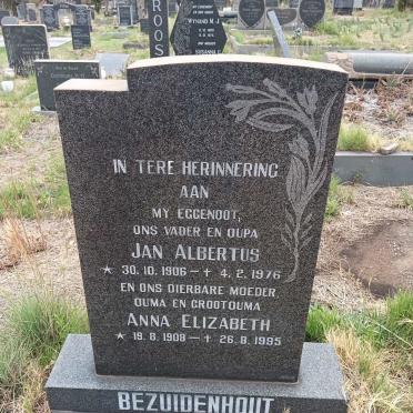 BEZUIDENHOUT Jan Albertus 1906-1976 & Anna Elizabeth 1908-1995