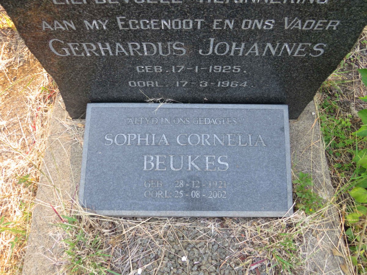 BEUKES Gerhardus Johannes 1925-1964 & Sophia Cornelia 1921-2002 _2