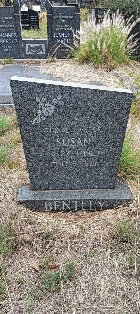 BENTLEY Susan 1923-1977