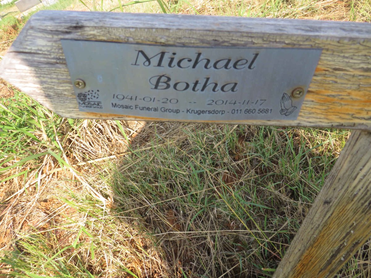 BOTHA Michael 1941-2014 & Annetjie 1938-2022  _2