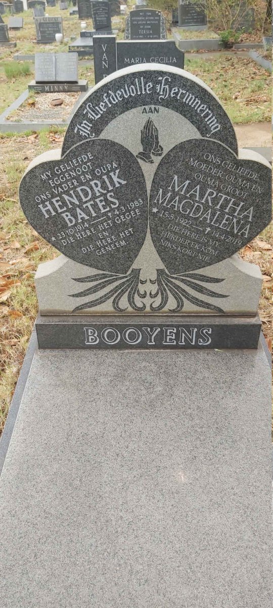 BOOYENS Hendrik Bates 1914-1983 & Martha Magdalena 1922-2019