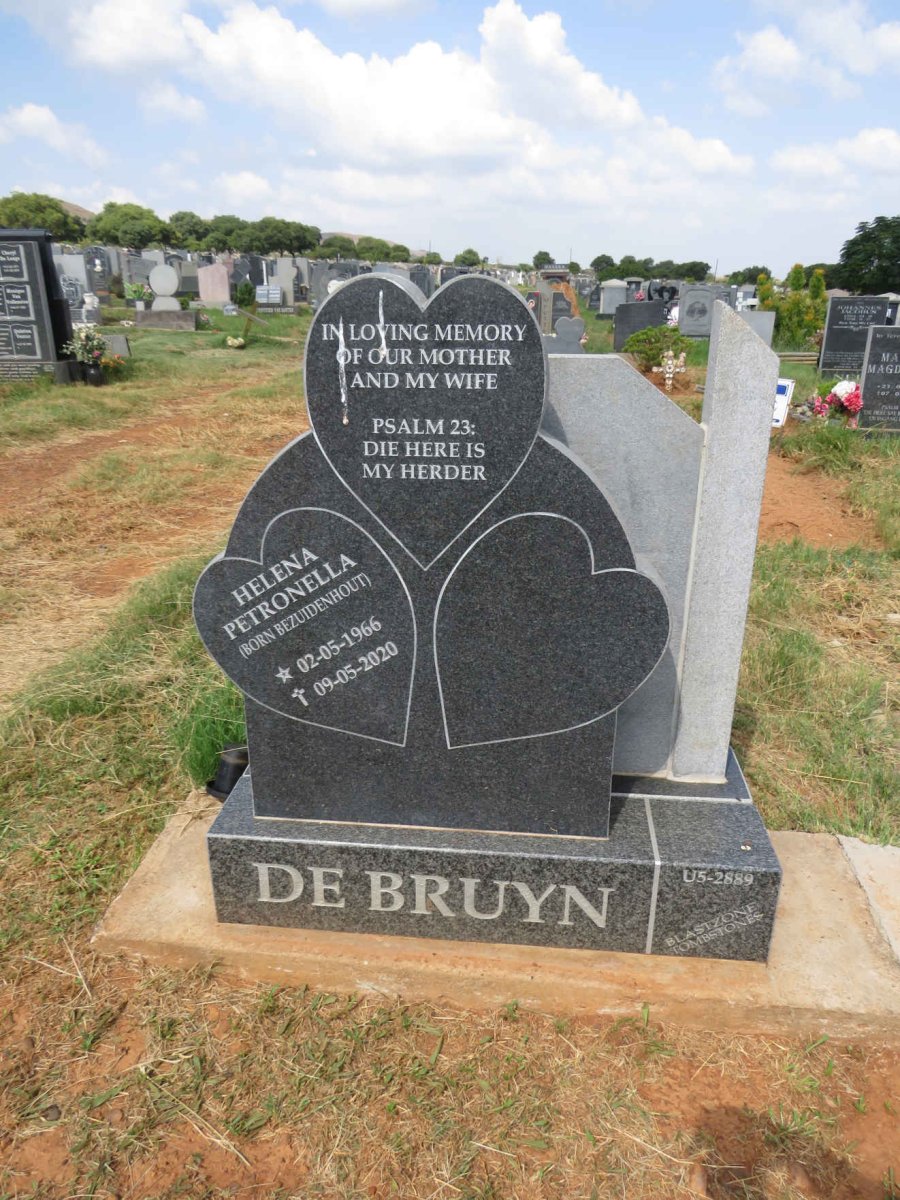 BRUYN Helena Petronella, de nee BEZUIDENHOUT 1966-2020