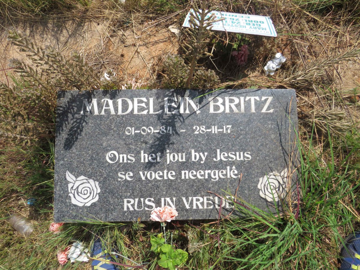 BRITZ Madelein 1984-2017 